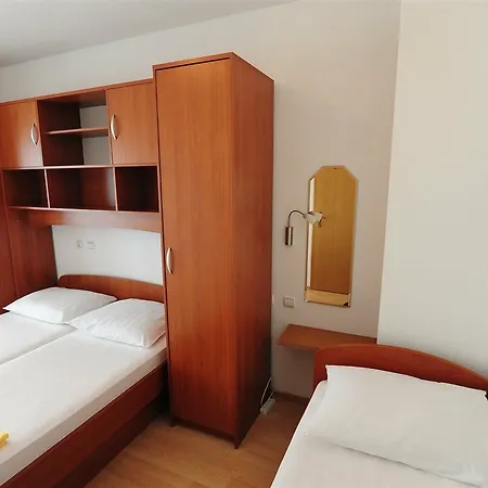 Apartment Knezevic Makarska