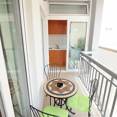 Apartment Knezevic Makarska